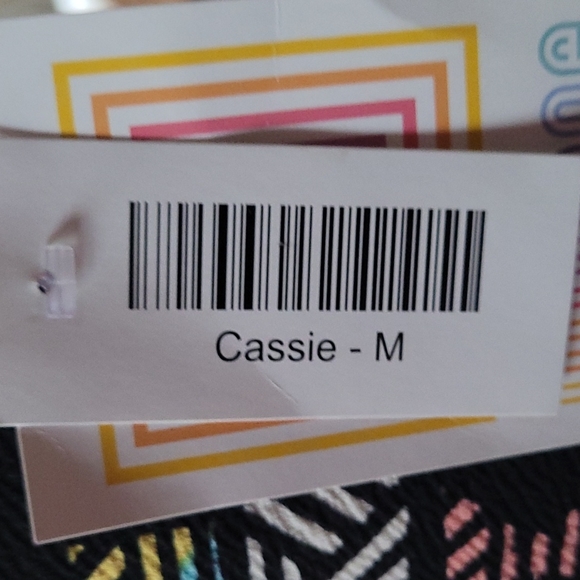 Lularoe Cassie Pencil Skirt - Picture 4 of 4